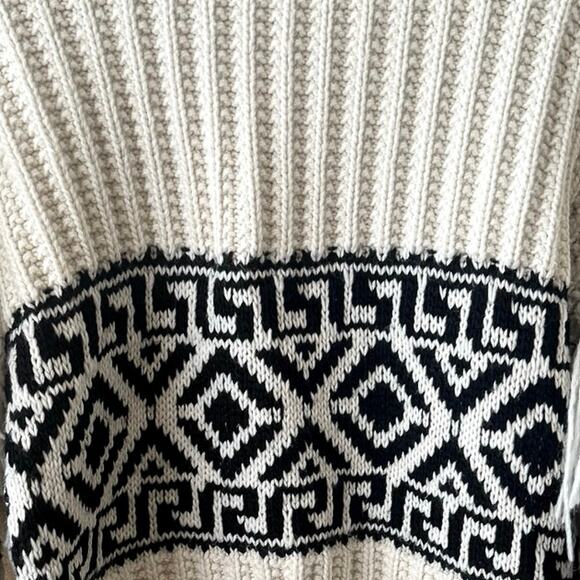 H&M Drop Shoulder Fringe Thick Ribbed Knit Wool Blend Sweater Size Small - Picture 7 of 9